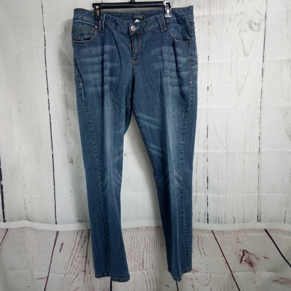 Venezia Straight Leg Women's Size 3 Average Jeans